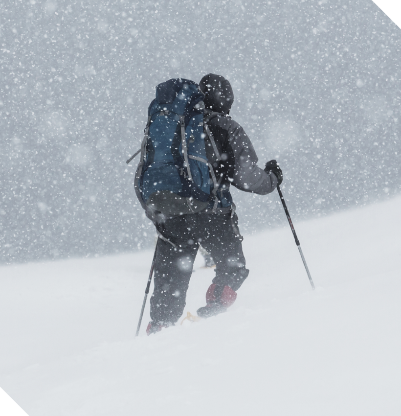 厳冬期でも対応できる雪山仕様に進化させたグローブ